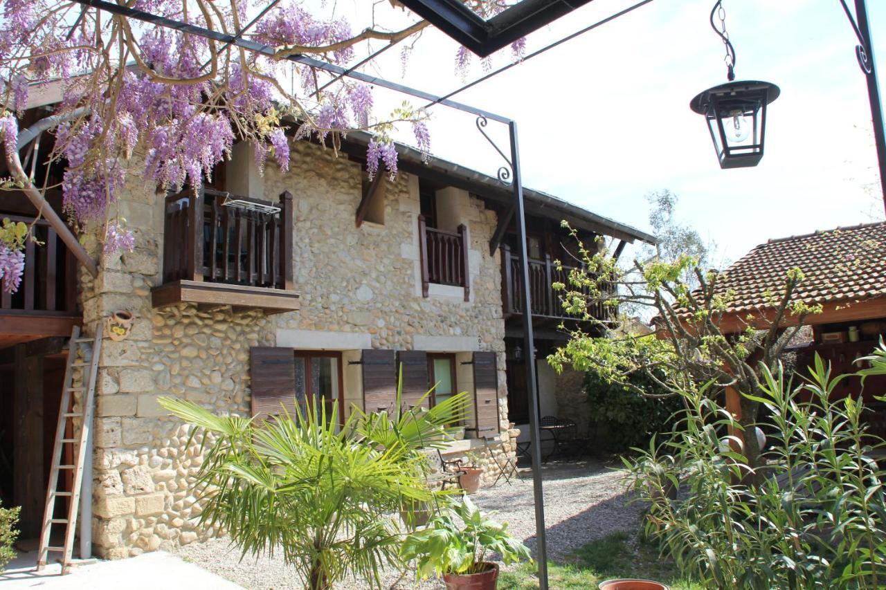 Bed and Breakfast Les Pascals Saint-Paul-les-Romans Экстерьер фото