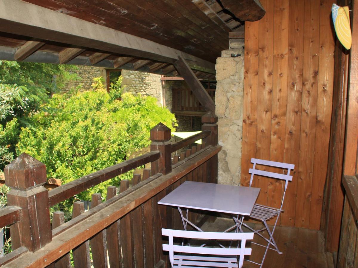 Bed and Breakfast Les Pascals Saint-Paul-les-Romans Экстерьер фото
